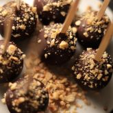 Cocoa and Dark Chocolate Cake Pops