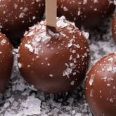 Cocoa with Maldon Salt and Dark Chocolate Cake Pops