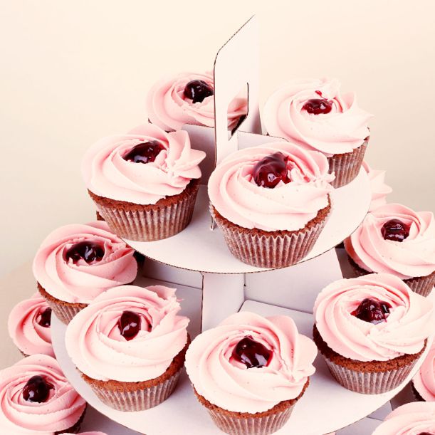 Cherry in Liquor Cupcake Set