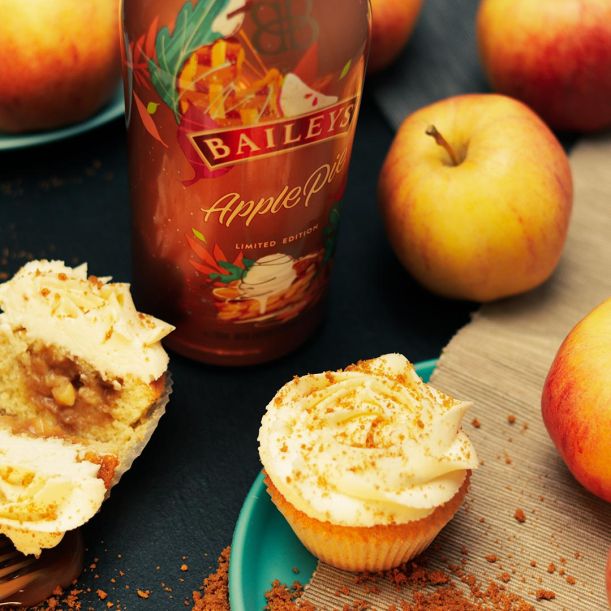 Apple Pie Cupcake with Baileys Apple Pie