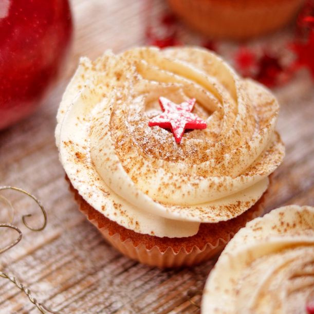 Apple and Cinnamon Christmas Cupcake