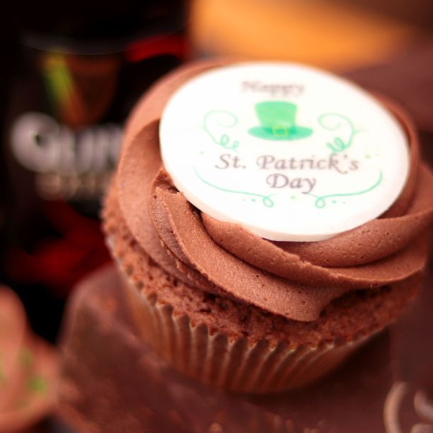 Happy St. Patrick’s Day Cupcake