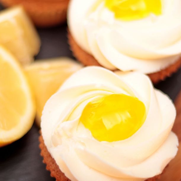 Lemon Crème Cupcake