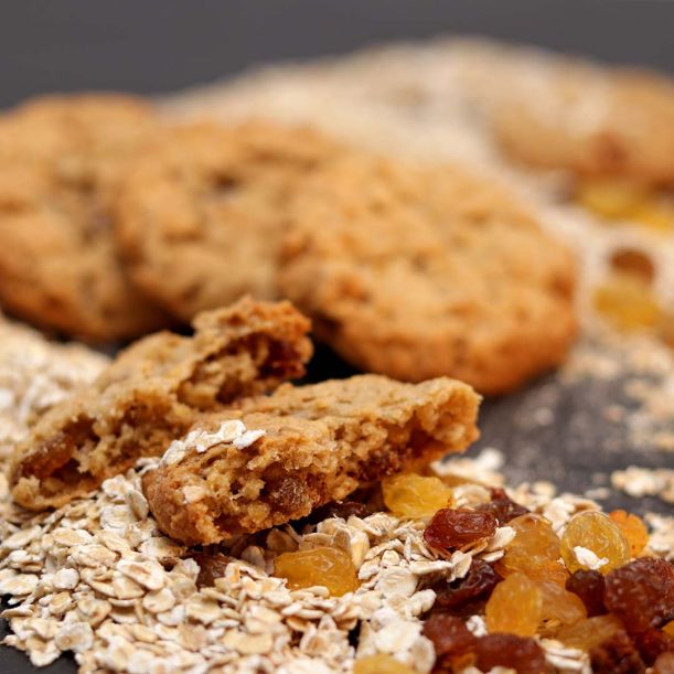 Oatmeal and Raisin Biscuits - 500 g