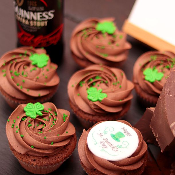 St. Patrick’s Day Cupcake Set