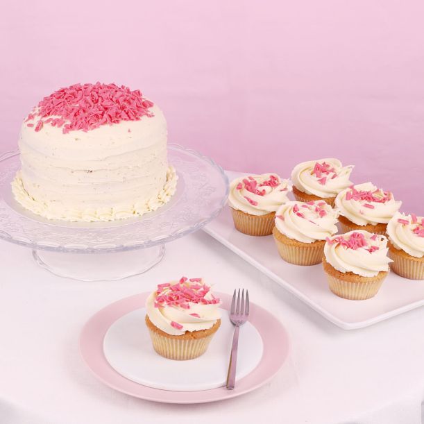 Vanilla Wedding Cupcake Set Sample