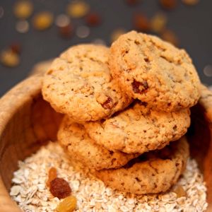 Oatmeal and Raisin Biscuits - 500 g