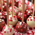 Red Velvet Cake Pops Collection „I Love You!“