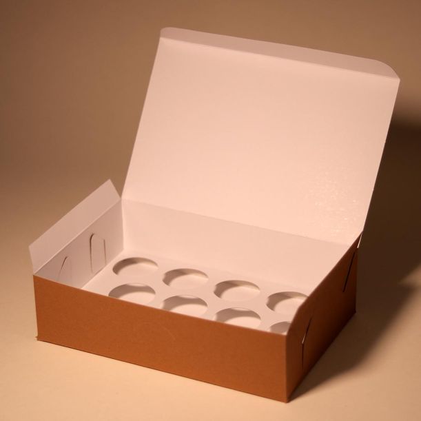 2 cardboard boxes for 12 cupcakes or muffins + 1 one individual box, white