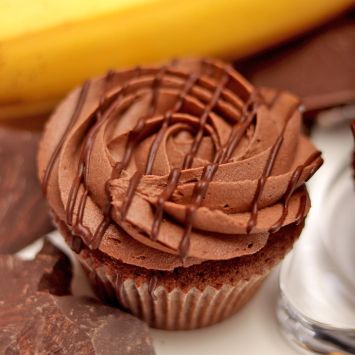 Banana and Chocolate Mousse Cupcake