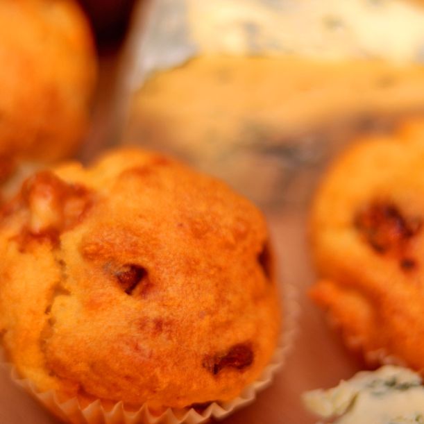 Mini Muffins with Blue Cheese and Figs