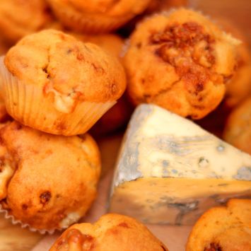 24 Mini Muffins with Blue Cheese and Figs