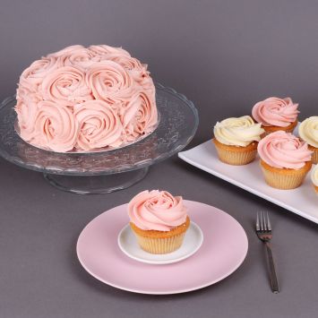 Strawberry Wedding Cupcake Set Sample