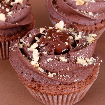 Chocolate and Hazelnuts Wedding Cupcake Set Sample