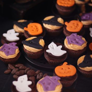 Scary Mini Cupcakes for Halloween