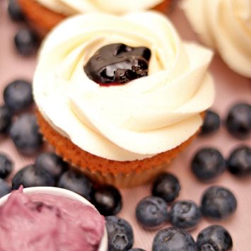 White Blueberry Cupcake