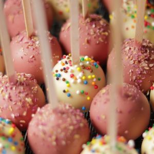 White and Ruby Chocolate Vanilla Cake Pops Collection