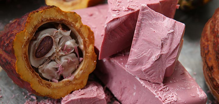 Шоколадът Руби е най-голямата иновация в света на шоколада за последните 80 години. Направен от какаовите зърна Руби, той доставя напълно ново шоколадово изживяване.